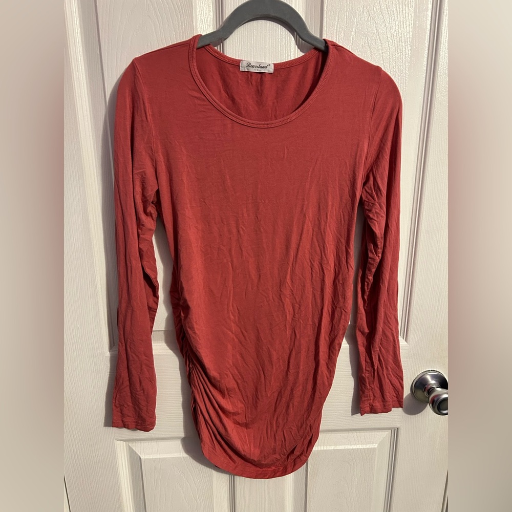 Small long sleeve coral maternity shirt